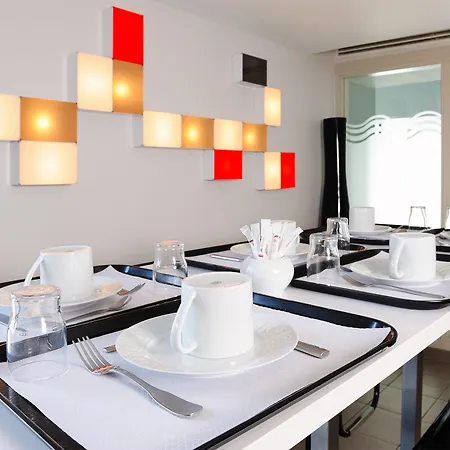 Appart hôtel Residhome La Défense 3*