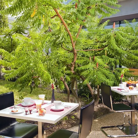 Aparthotel Residhome La Defense Carrières-sur-Seine