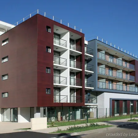 Appart hôtel Residhome La Défense Carrières-sur-Seine